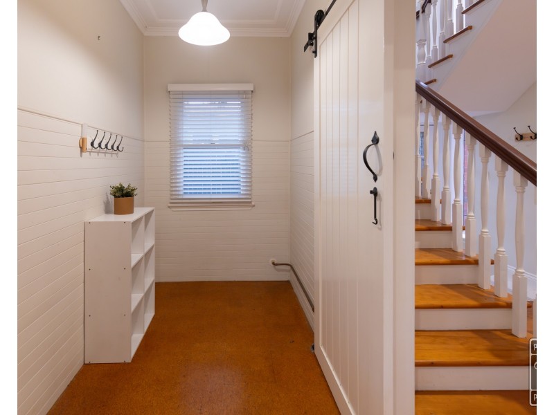 186 Rode Road, Wavell Heights QLD 4012