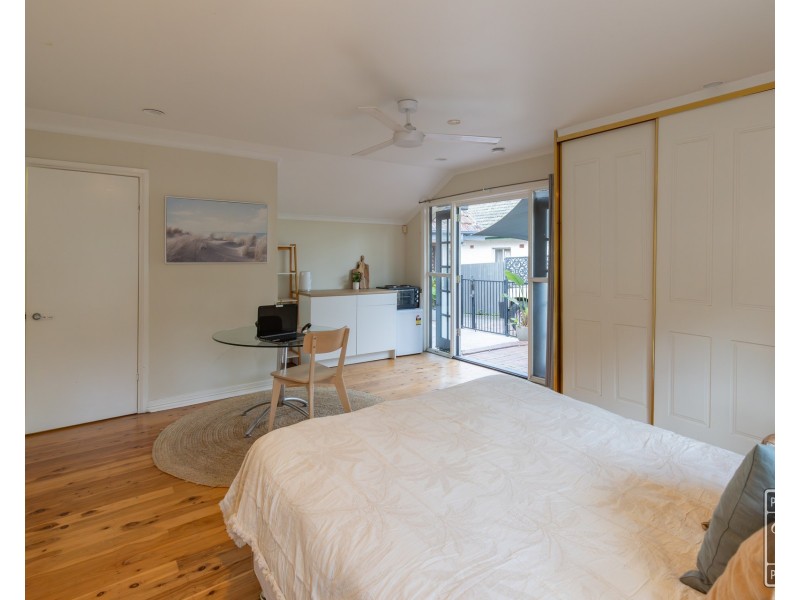 186 Rode Road, Wavell Heights QLD 4012