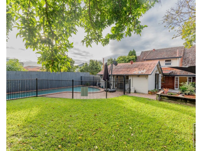 186 Rode Road, Wavell Heights QLD 4012