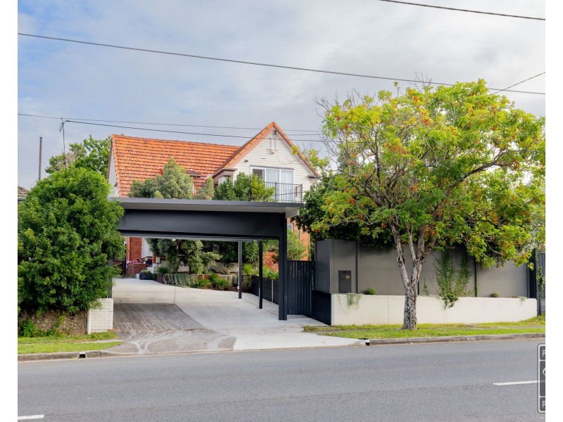 186 Rode Road, Wavell Heights QLD 4012