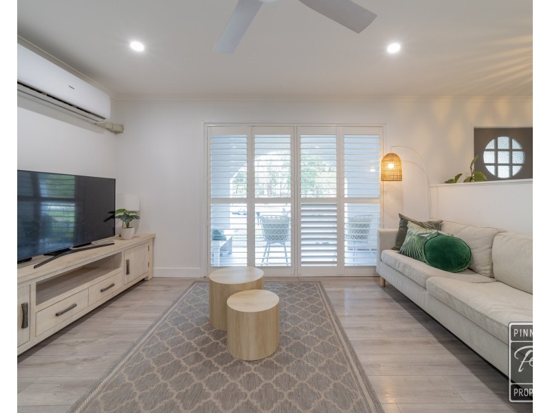 8 Mahonia Street, Bellbowrie QLD 4070