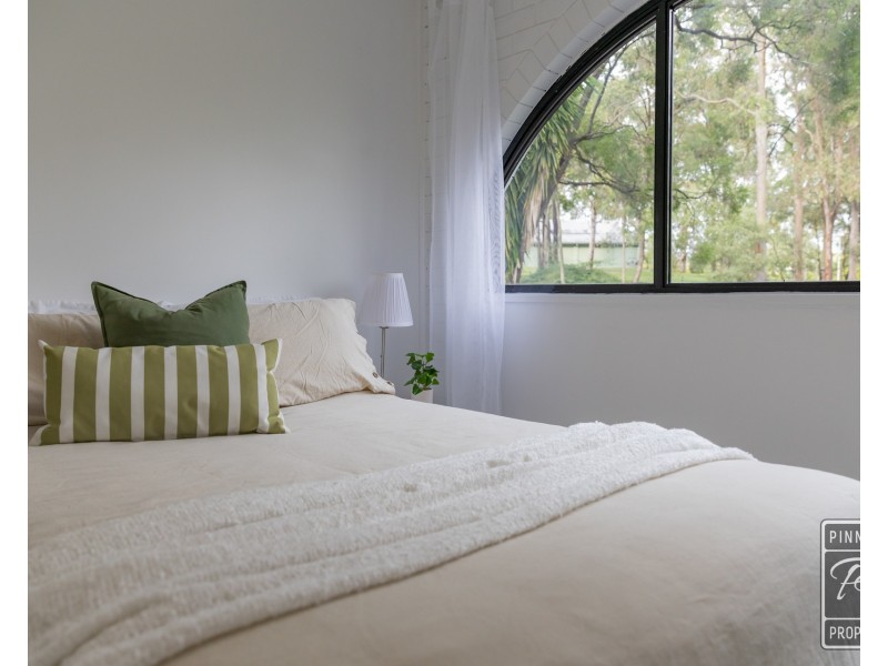 8 Mahonia Street, Bellbowrie QLD 4070