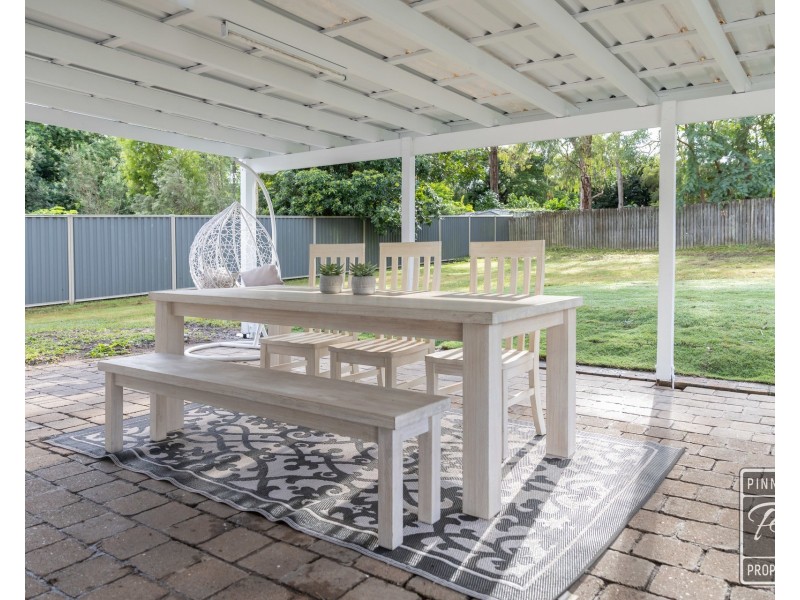 8 Mahonia Street, Bellbowrie QLD 4070