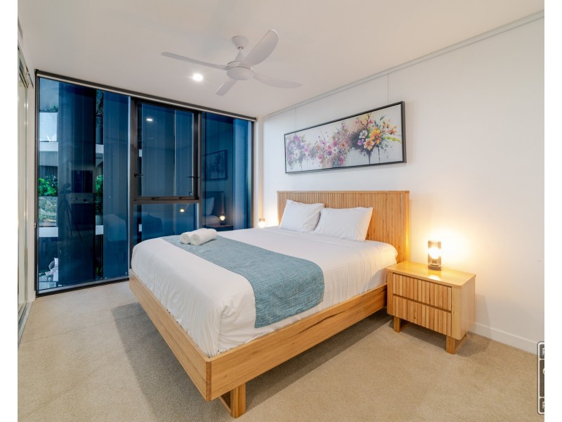 20810/7 Wharf Street, Hamilton QLD 4007