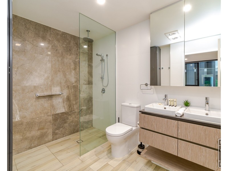 20810/7 Wharf Street, Hamilton QLD 4007