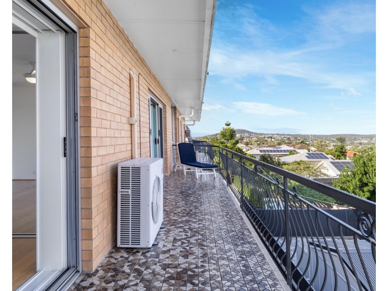 9/33 Curd Street, Greenslopes QLD 4120