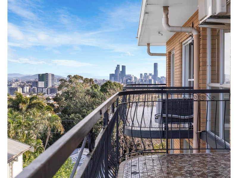 9/33 Curd Street, Greenslopes QLD 4120