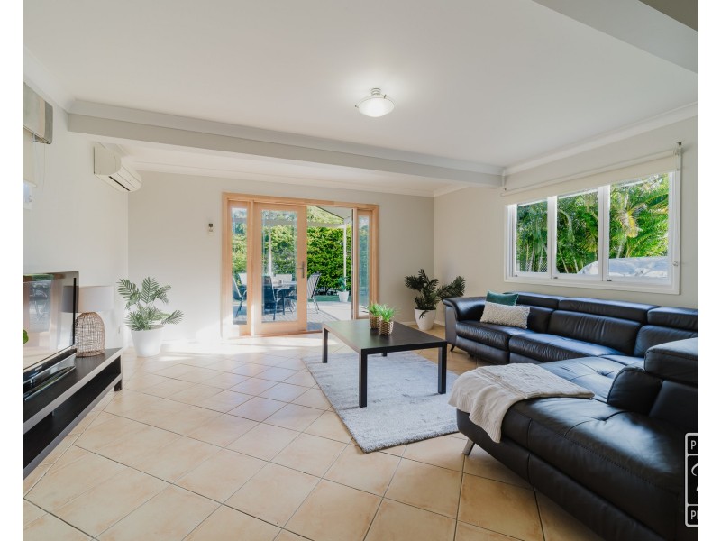 55 Narellan Street, Arana Hills QLD 4054