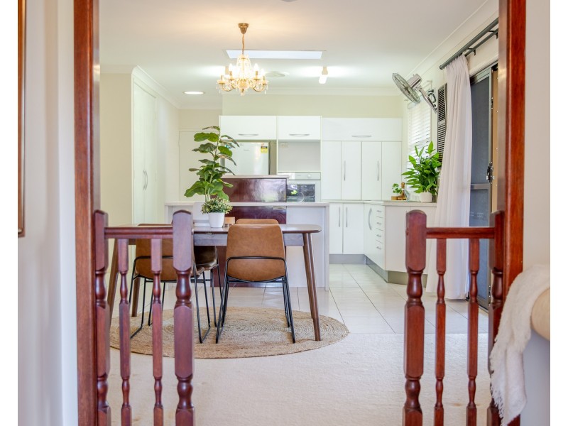 1 Minerva Court, Eatons Hill QLD 4037