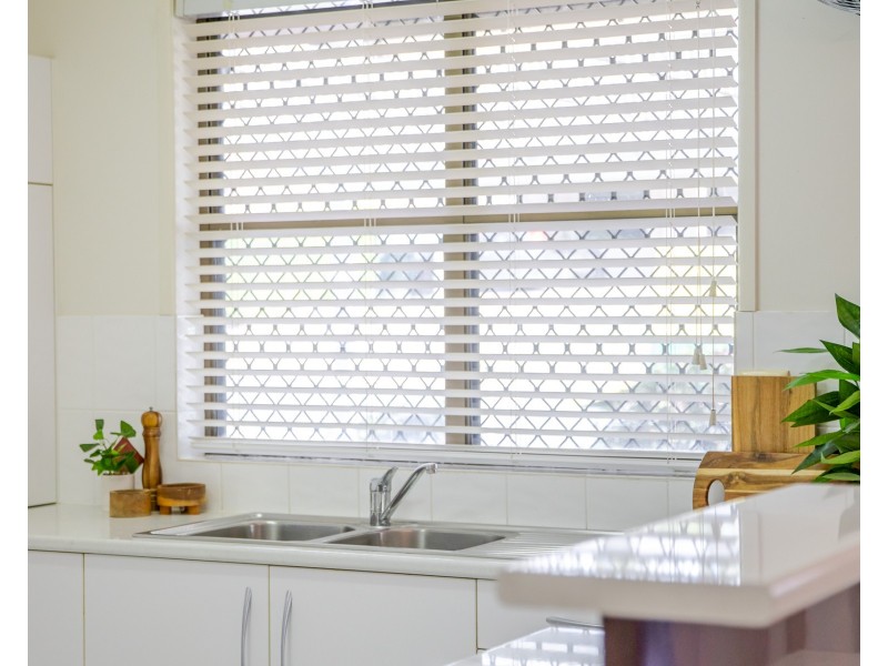 1 Minerva Court, Eatons Hill QLD 4037