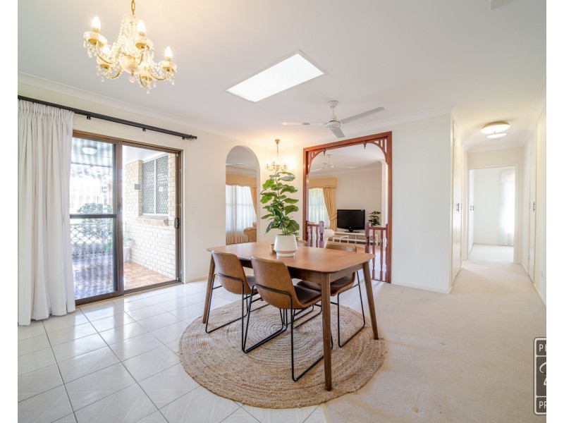 1 Minerva Court, Eatons Hill QLD 4037