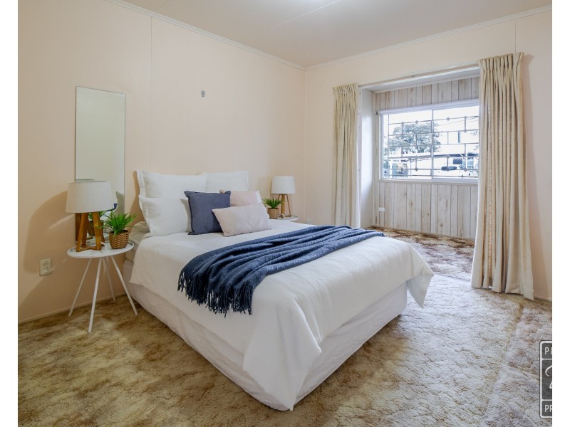 42 Grange Road, Eastern Heights QLD 4305