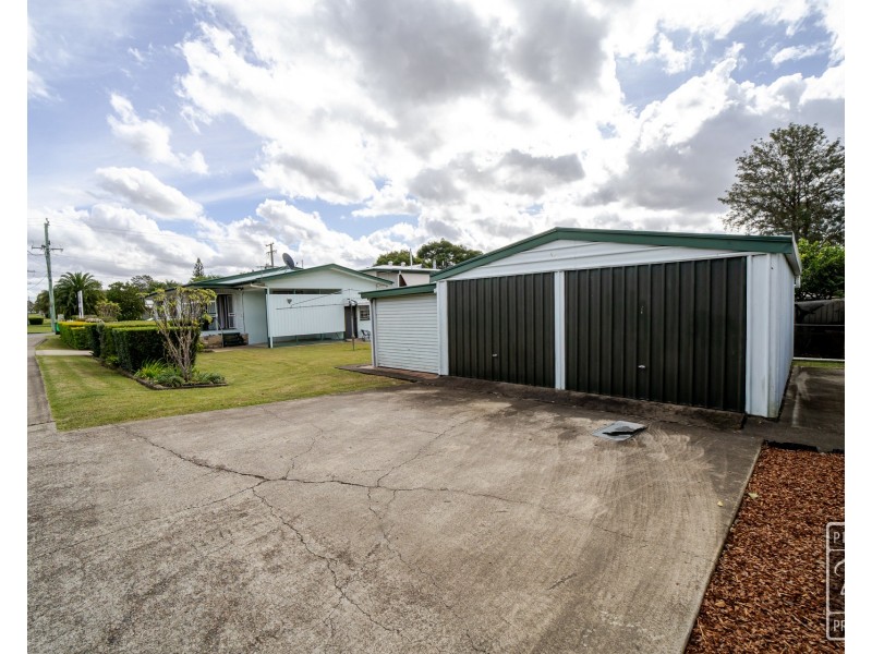 42 Grange Road, Eastern Heights QLD 4305