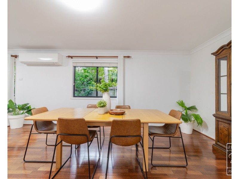 176 Chapel Hill Road, Chapel Hill QLD 4069