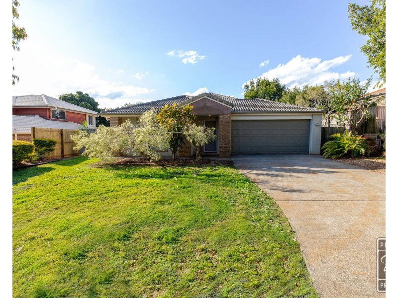 16 Shaw Place, Redland Bay QLD 4165