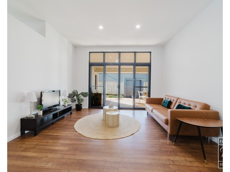 36 High Street, Forest Lake QLD 4078