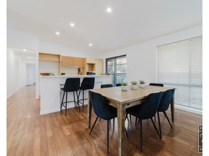 36 High Street, Forest Lake QLD 4078