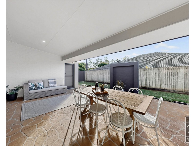 36 High Street, Forest Lake QLD 4078