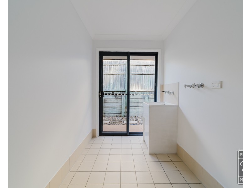 36 High Street, Forest Lake QLD 4078