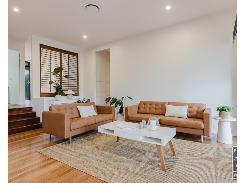 15 Westminster Court, Brookfield QLD 4069