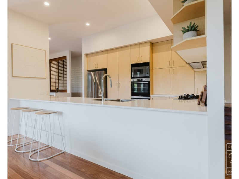 15 Westminster Court, Brookfield QLD 4069