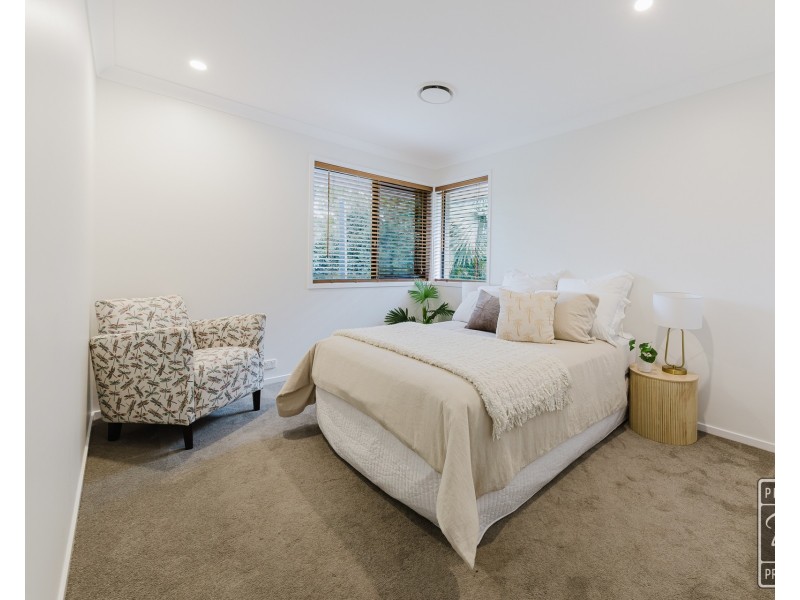 15 Westminster Court, Brookfield QLD 4069