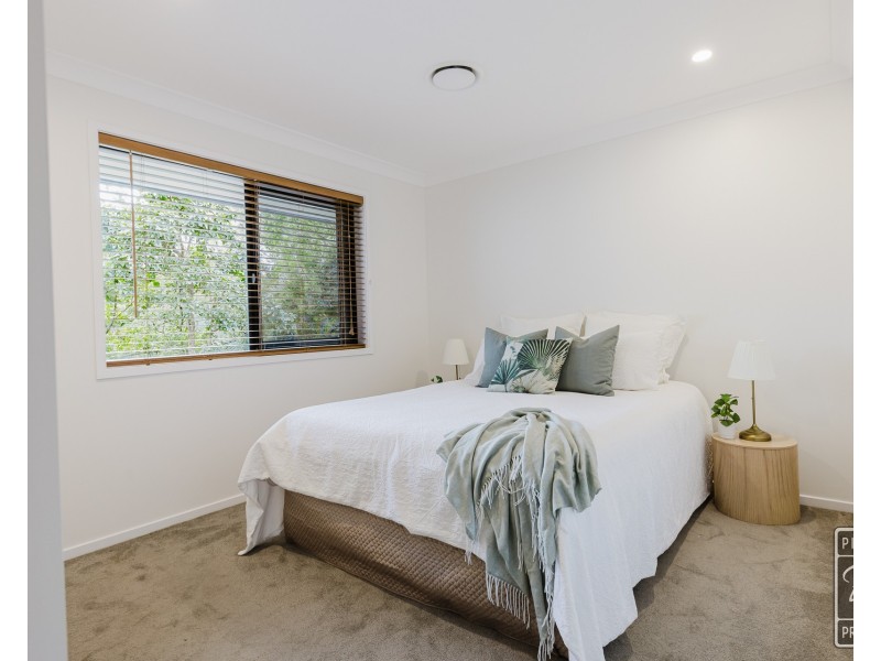 15 Westminster Court, Brookfield QLD 4069