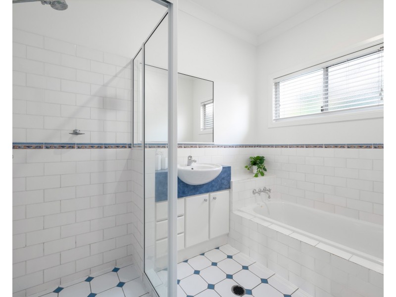 117 Kate Street, Indooroopilly QLD 4068