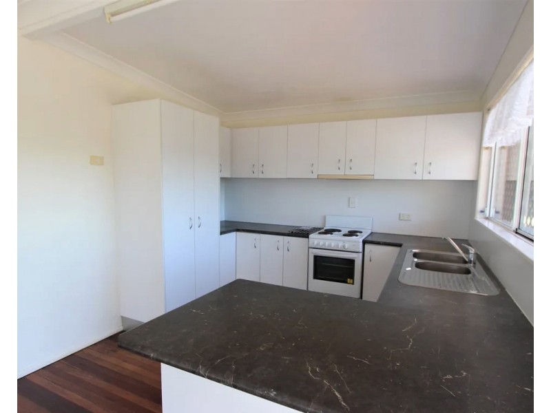 12 Kilburn Street, Chermside QLD 4032