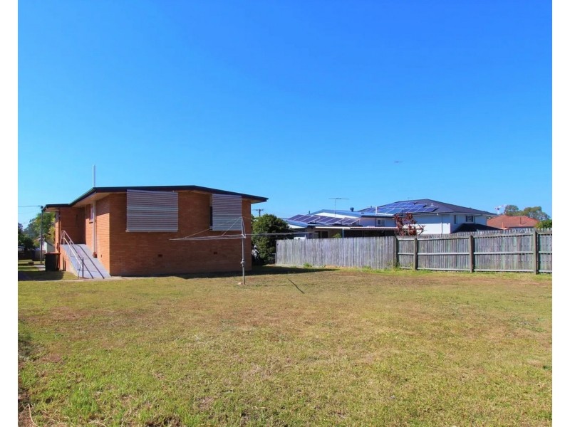 12 Kilburn Street, Chermside QLD 4032