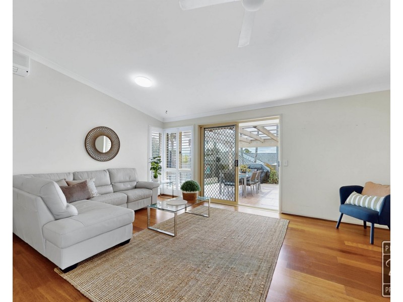 63 McPherson Road, Sinnamon Park QLD 4073