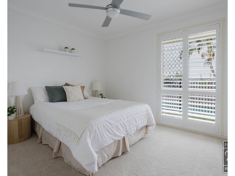 63 McPherson Road, Sinnamon Park QLD 4073