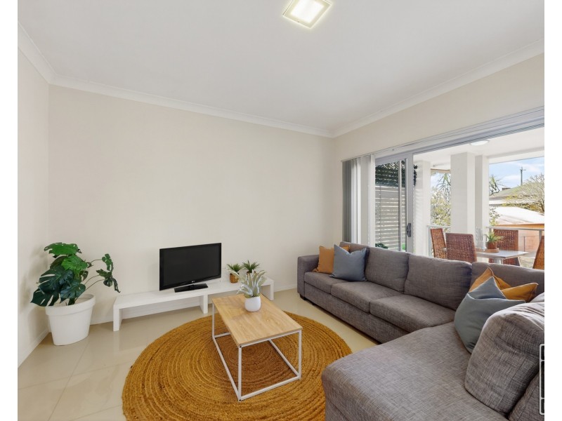 4/26 Embie Street, Holland Park West QLD 4121