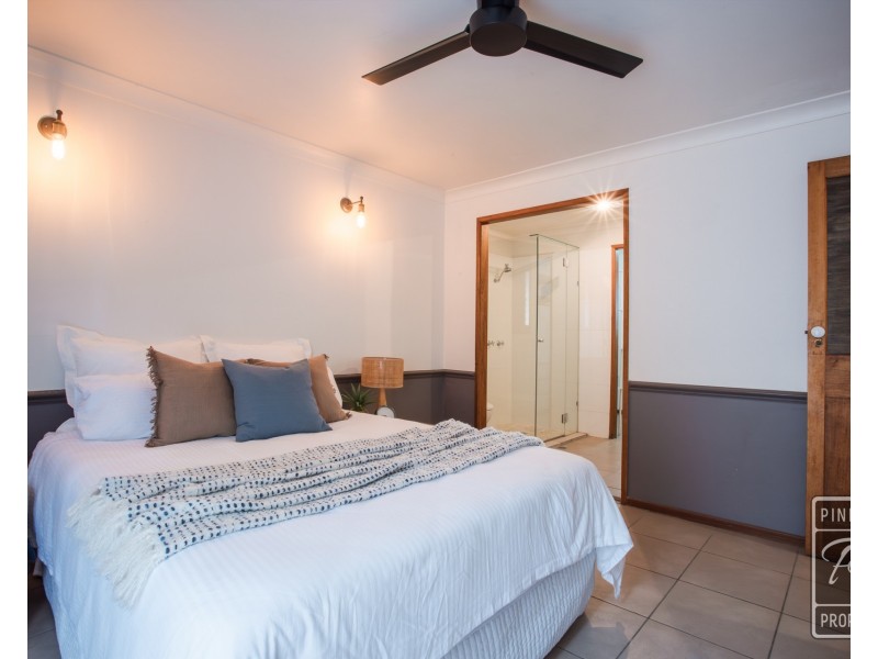 57 Woorama Road, The Gap QLD 4061