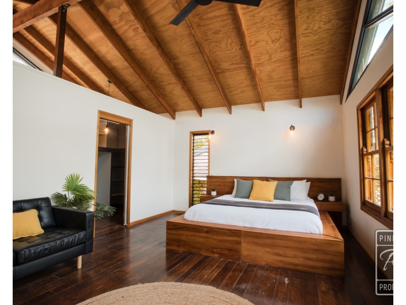 57 Woorama Road, The Gap QLD 4061