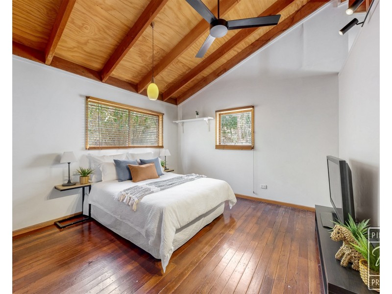 57 Woorama Road, The Gap QLD 4061