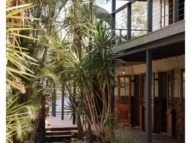 57 Woorama Road, The Gap QLD 4061