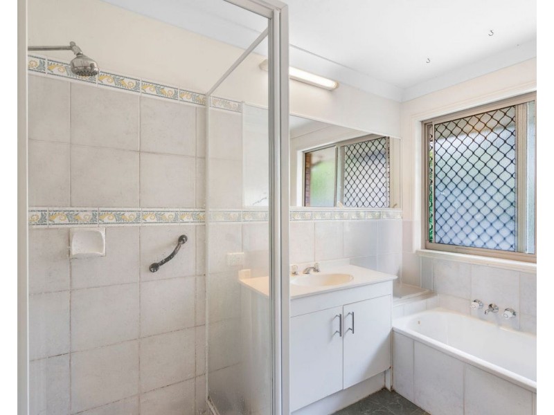 60 Andromeda Avenue, Tanah Merah QLD 4128