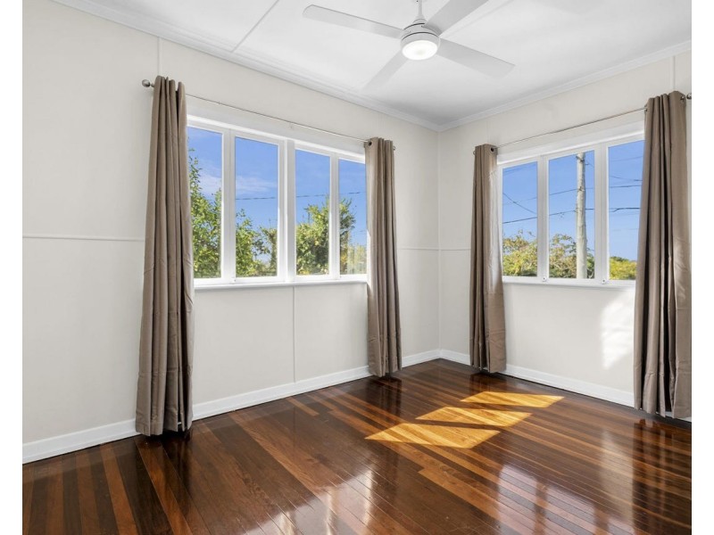 1633 Logan Road, Upper Mount Gravatt QLD 4122