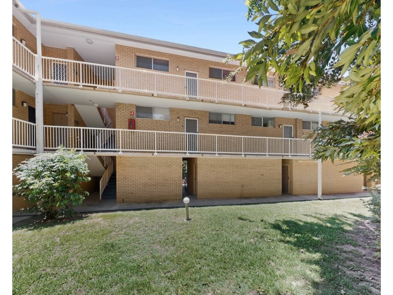 18/9 Norwood Street, Toowong QLD 4066