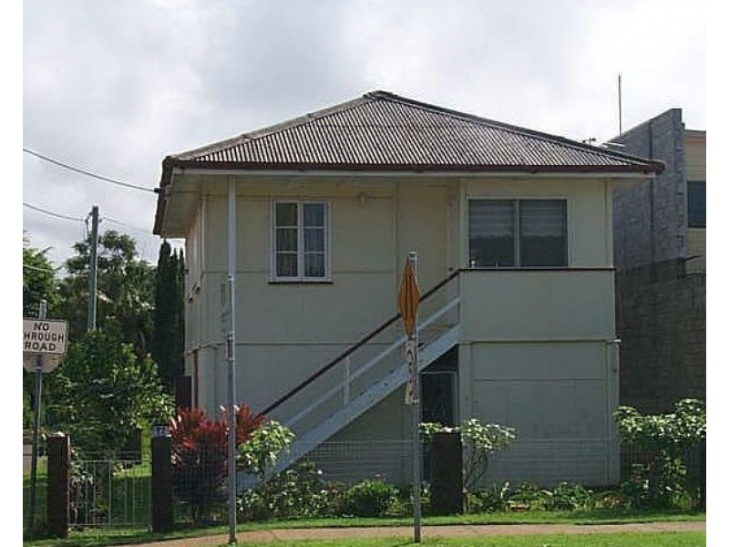 22 Main Road, Wellington Point QLD 4160