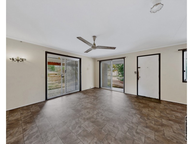 42 Redpath Street, Wishart QLD 4122