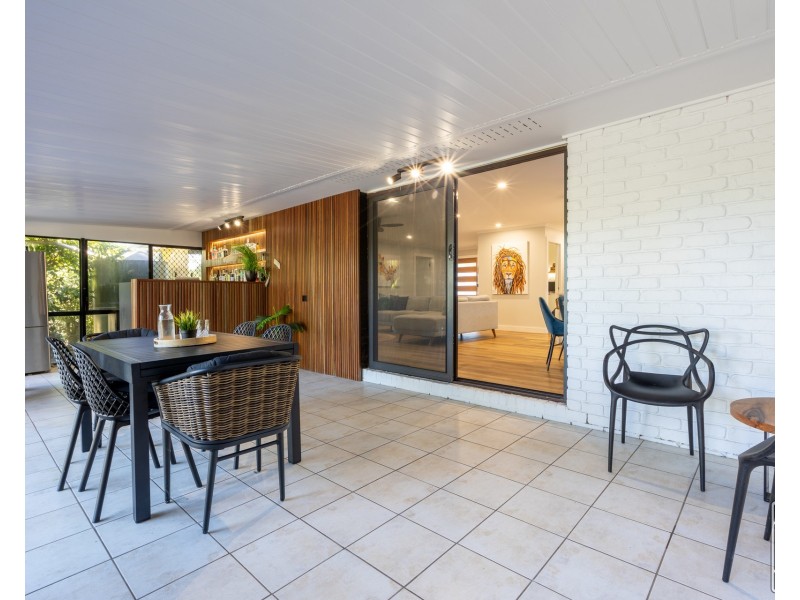 37 Bundoora Drive, Karana Downs QLD 4306