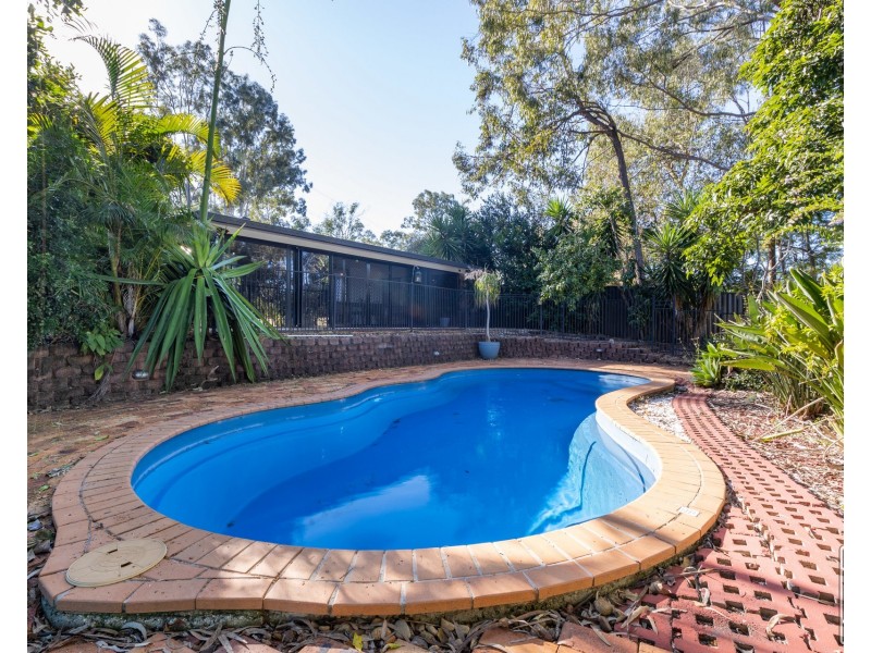 37 Bundoora Drive, Karana Downs QLD 4306