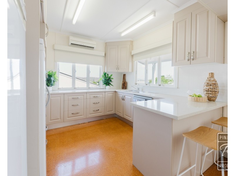 23 Stuart Street, Eastern Heights QLD 4305