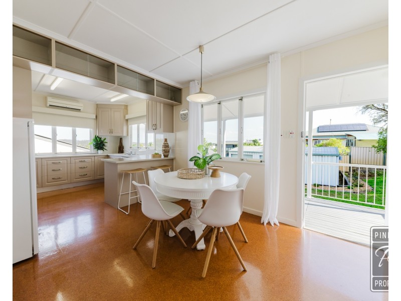 23 Stuart Street, Eastern Heights QLD 4305