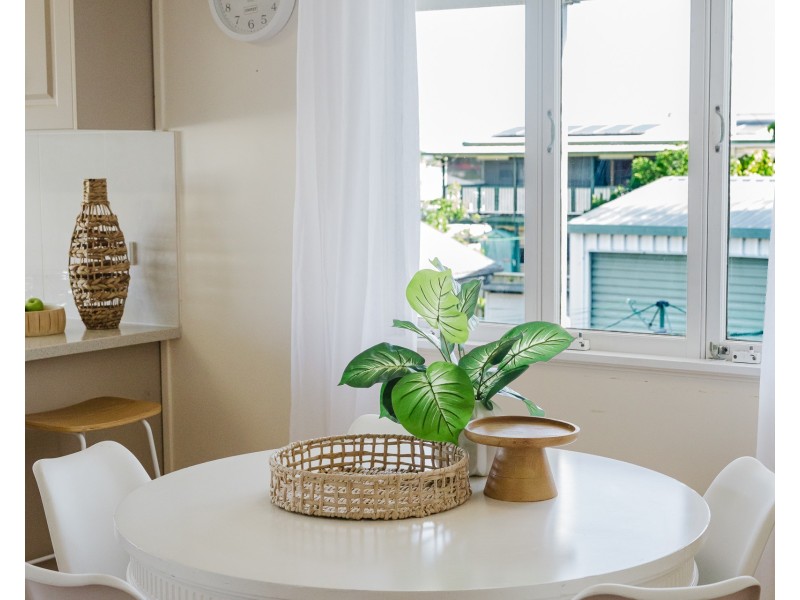 23 Stuart Street, Eastern Heights QLD 4305