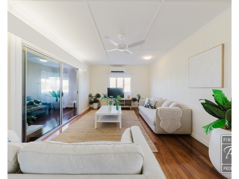 23 Stuart Street, Eastern Heights QLD 4305