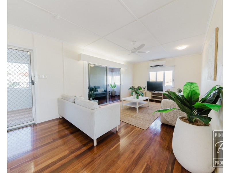 23 Stuart Street, Eastern Heights QLD 4305