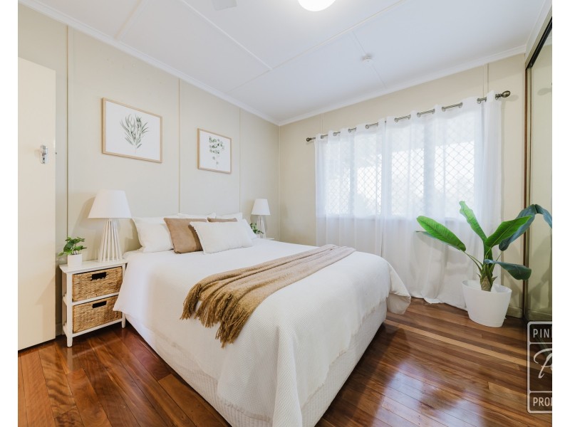 23 Stuart Street, Eastern Heights QLD 4305